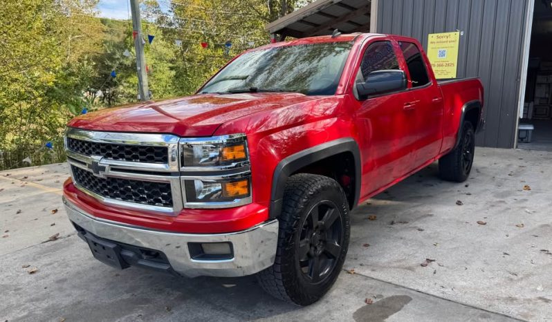 2014 Chevrolet silverado (classic) 1500 crew cab LT Pickup 4D 5 3/4 ft full
