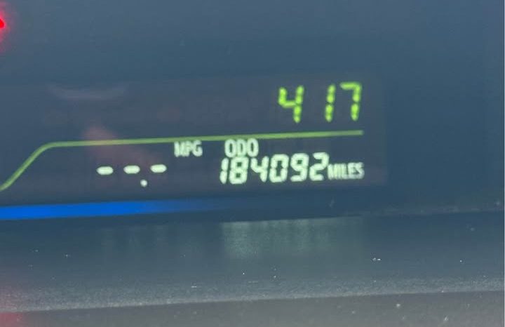 2012 Toyota prius V Hatchback 4D full
