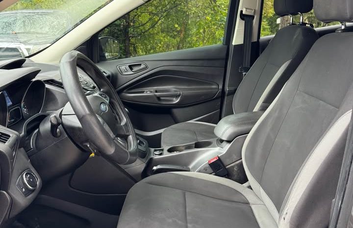 2014 Ford escape S Sport Utility 4D full