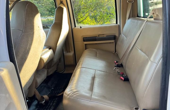 2008 Ford f350 crew cab Flat Bet SRW full