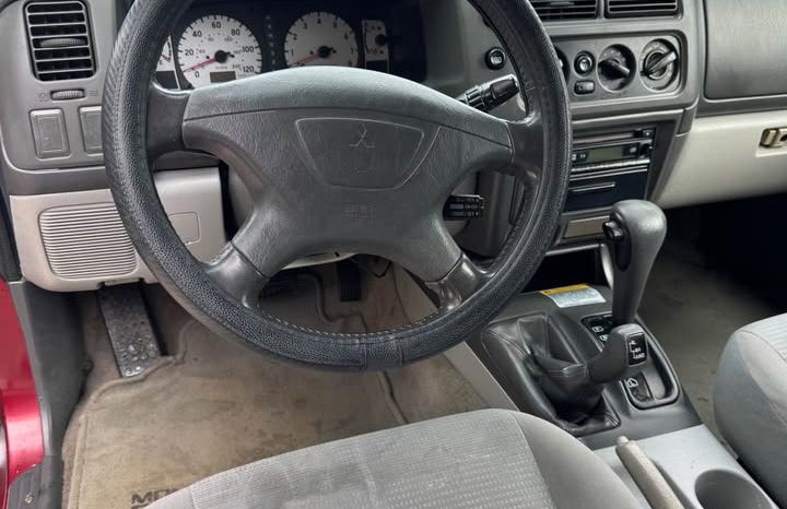 2002 Mitsubishi montero sport XLS Sport Utility 4D full